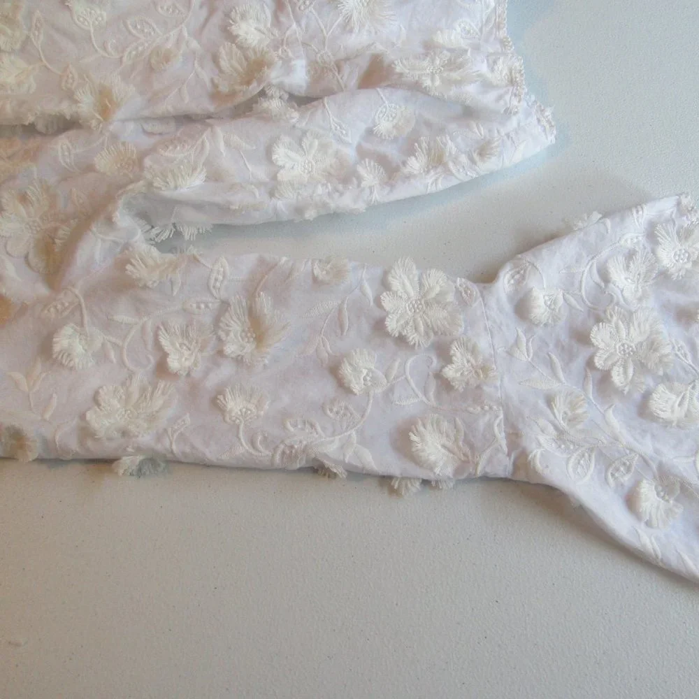 Karen Kane White Floral Blouse - Picture 5 of 11